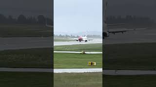 Rainy Boeing 737 landing 💦 aviation landing flight airplane shorts [upl. by Nniroc]