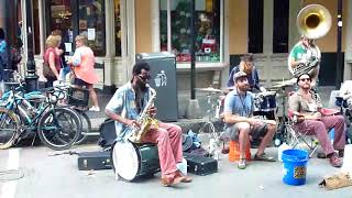 Hot Dixieland Jazz on Royal Street French Quarter NEW ORLEANS Nov 2017 [upl. by Fagin380]