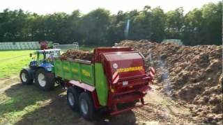 Strautmann Streuer mit Claas Fendt und New Holland [upl. by Dall942]