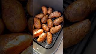 Airfryer Lazy Garlic Baby Potatoes [upl. by Engvall]