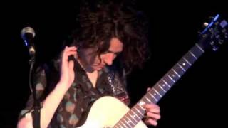 Carmen Consoli  Lultimo bacio  Live in Berlin 712 [upl. by Narud]