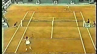 Chris Evert d Gabriela Sabatini  1986 French Open 4R [upl. by Ryon]