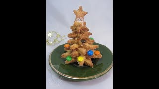 Recette du sapin de Noël en biscuits [upl. by Mainis606]