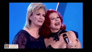 Milva amp Iva Zanicchi  Medley di successi 2002 [upl. by Orteip873]