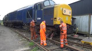 Class 37261 Caithness off track [upl. by Lear259]