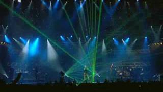 Sakis Rouvas live sto Oaka 2005  Mila tis [upl. by Oznofla]