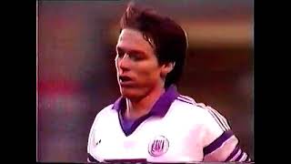 19891990 Anderlecht  Dinamo Bucarest 10 Coupe des coupe Demifinale aller Commentaires Français [upl. by Akinod]