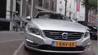 Opladen van de Volvo V60 PlugIn Hybrid [upl. by Doble325]