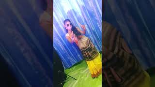 कमर राजा ji 🥰🫣 dance song song shorts [upl. by Keverian]