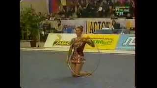 Alina Kabaeva  hoop 2002 Zhemchuzhina [upl. by Drew]