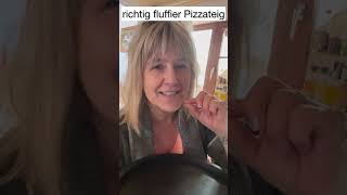 Mega Pizzateig fluffig und lecker incl Rezept [upl. by Wavell745]