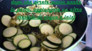 pasta con zucchine e yogurt greco [upl. by Grimbly]