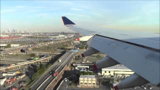 Singapore Airlines SQ 22 A340500 SINEWR Landing [upl. by Tompkins]