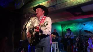 Strait Gruene Hall [upl. by Schlicher747]