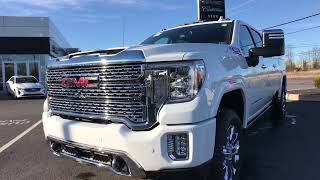 2022 GMC Sierra 2500HD Denali Duramax 66L V8 Turbodiesel 4D Crew Cab 10Speed Auto Summit White [upl. by Beckett]