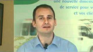 Distributeur dans le domaine pharmaceutique [upl. by Changaris]