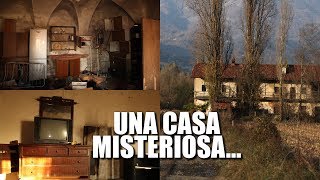 Una casa abbandonata molto misteriosa [upl. by Mattland139]