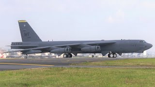 アメリカ空軍 戦略爆撃機 B52ストラトフォートレスが横田基地から離陸 USAirForce YokotaAirBase B52H Stratofortress [upl. by Elatia]