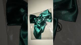 Green bow hair clip hairbows hairbow hairclip hairclips [upl. by Rhodia10]