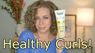 CURLY HAIR PRODUCTS  Marc Anthony Define amp Defrizz Curl Cocktail [upl. by Serilda]