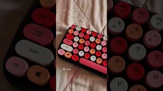 Retro Vintage Keyboard KeyBee [upl. by Schell]