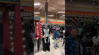 Brain dead halloween prank jumpscare funny funnypranks funnyvideos scarepranks [upl. by Atnahc]