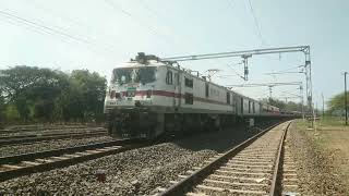 22921 GorakhpurAntyodaya Express wap7loco railwayfan alpvacancynewupdate [upl. by Jarret]