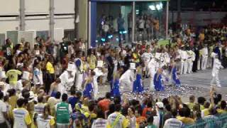 Carnaval 2010Rio de Janeiro Sapucaí  comissão de frente da Tijuca com Paulo Barros [upl. by Zachar804]