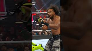 Xavier Woods just accidentally ripped Rey Mysterios mask off but took advantage to get the win [upl. by Meeker]