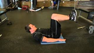 Cable Reverse Crunch Exercise [upl. by Read]