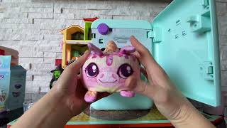 Unboxing a Cookeez Makery Freezy Cakez [upl. by Imorej935]