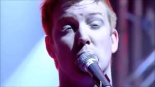 QotSA  Live Jools Holland 2002 [upl. by Ahsinan535]