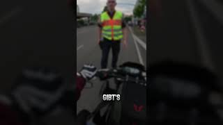 Ein knackiges Gespräch mit der Polizei motorrad fahren motovlog motovlogger [upl. by Llerral262]