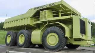 Terex 3319 quotTitanquot  Biggest Truck In The World in 1080p HD [upl. by Orms294]