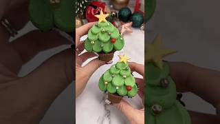 🎄Turning cupcakes into Christmas Trees 🎄 at cakedbyrach [upl. by Aikaz]