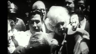 Footage Of Marilyn Monroe Harassed By The Press While Leaving Hospital After Surgery 1961 [upl. by Burch]