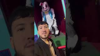 Five Nights at Freddys en la VIDA REAL 😱 shorts [upl. by Dutchman]