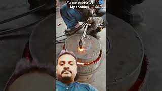 Gas cutting process Iron plate satisfying skills welding diy handmade gascutting short trend [upl. by Dlorej]