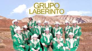 Grupo Laberinto  El Avion de La Muerte Letra Oficial [upl. by Giorgi7]