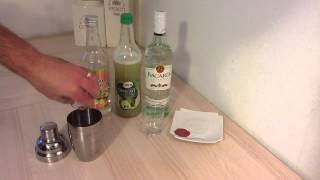 Faire un cocktail Daiquiri  Recette Daiquiri [upl. by Lippold]