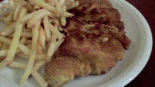 Rezept Wiener Schnitzel [upl. by Lerrad]