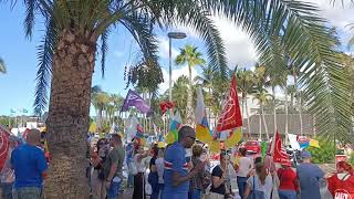 Manifestación en Hotel Maspalomas Dunas [upl. by Eatnohs]