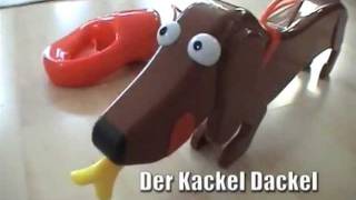 Der Kackel Dackel  Lustiger Hund kackt [upl. by Lednor]