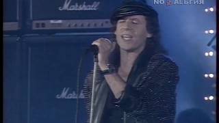 Scorpions  Wind Of Change Live [upl. by Nauqel459]