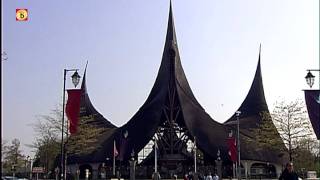 Efteling viert jubileum met sprookje en fontein [upl. by Henri980]