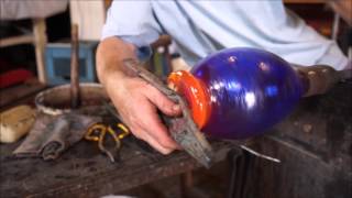 Drayton Glass Works  Glass Blowing A Vase [upl. by Diella987]