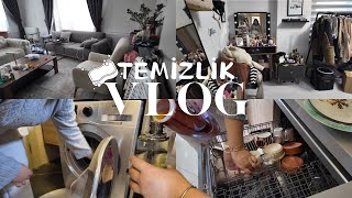 TEMİZLİK VLOG  Bu Evin Hali Ne  🧼 [upl. by Rehtul270]