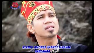 Rozy A  Nyonggo Kangen  Dangdut Official Music Video [upl. by Rutan]