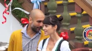 FC Bayern Spieler Oktoberfest 2014  KäferSchänke mit Pep Guardiola Ribéry amp Co [upl. by Groark]