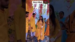 Mere bhai❤️ trendingshorts dance bollyrwoodsongs hindisong song bollywoodshong [upl. by Adia]